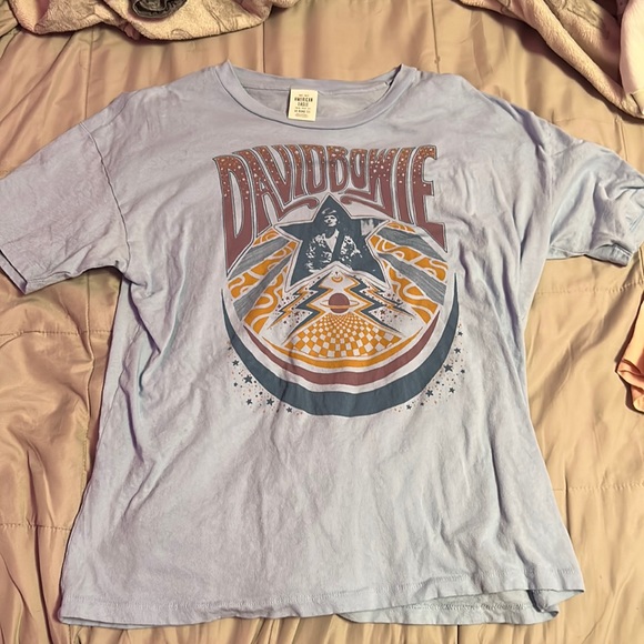 two graphic tees size for both : xs (very oversized) - Picture 1 of 2